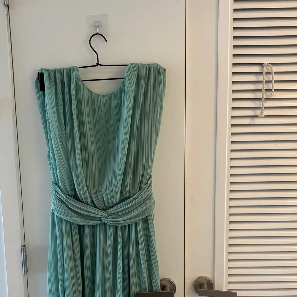 Medium Zara Sea Foam Pleated Cropped Jumpsuit - Picture 6 of 8
